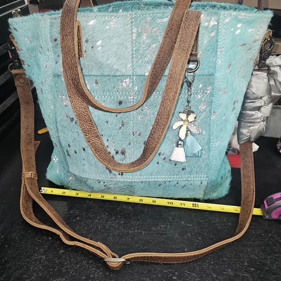 American Darling Turquoise Tote Bag with Brown Leather Accents - Picture 1 of 6
